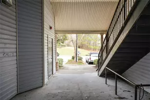 4101 Fairington Club Dr, Lithonia, GA 30038 - Photo 3