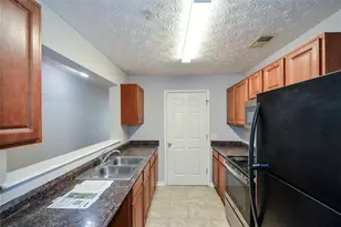 4101 Fairington Club Dr, Lithonia, GA 30038 - Photo 17