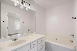 1797 Willow Branch Ln NW, Kennesaw, GA 30152 - Photo 19