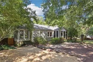 385 Sunset Dr, Athens, GA 30606 - Photo 1