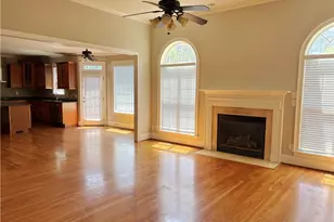 125 Susan Ln, Fayetteville, GA 30215 - Photo 5