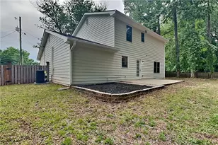 1501 Willow Creek Ct, Snellville, GA 30078 - Photo 17