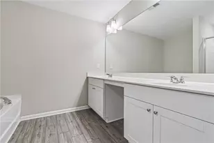 1900 Lanier Harbor Pt, Buford, GA 30518 - Photo 15