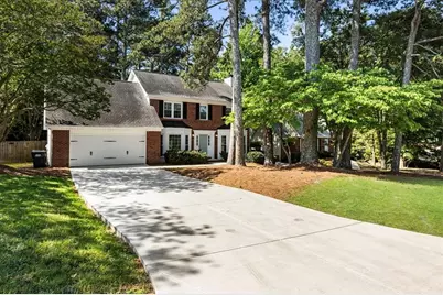 4278 Ivywood Drive, Marietta, GA 30062 - Photo 3