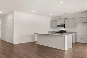 8576 Seabiscuit Rd, Lithonia, GA 30058 - Photo 11
