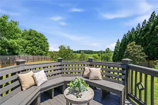 7165 Creek Ridge Dr, Gainesville, GA 30506 - Photo 5