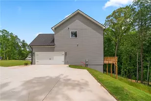 500 Benson Meadows Dr, Dallas, GA 30157 - Photo 3