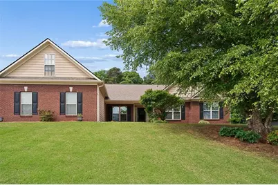 382 Emma Drive, Winder, GA 30680 - Photo 3