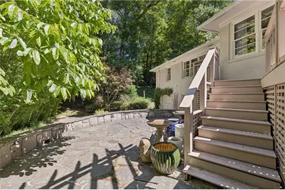 4590 Dudley Lane, Atlanta, GA 30327 - Photo 43