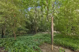 4590 Dudley Ln, Atlanta, GA 30327 - Photo 49