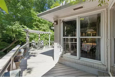 4590 Dudley Lane, Atlanta, GA 30327 - Photo 39