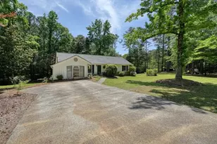 367 Bradshaw Ln, Canton, GA 30115 - Photo 7
