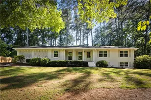 1677 Rochelle Dr, Dunwoody, GA 30338 - Photo 1