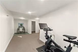 1677 Rochelle Dr, Dunwoody, GA 30338 - Photo 37