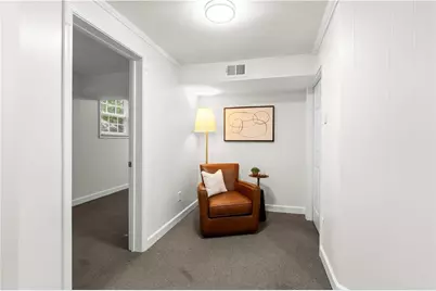 1677 Rochelle Drive, Dunwoody, GA 30338 - Photo 39