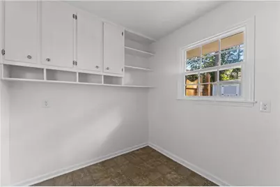 1677 Rochelle Drive, Dunwoody, GA 30338 - Photo 35