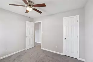 6758 Biscayne Blvd, Rex, GA 30273 - Photo 15