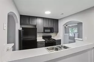 6758 Biscayne Blvd, Rex, GA 30273 - Photo 11