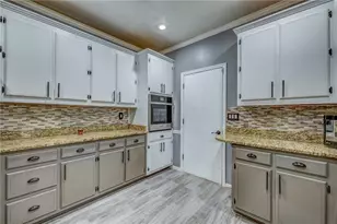 6646 Heathrow Ct, Stone Mountain, GA 30087 - Photo 15