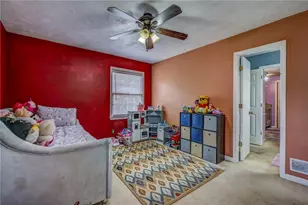 6646 Heathrow Ct, Stone Mountain, GA 30087 - Photo 19
