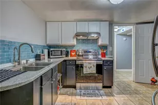 6646 Heathrow Ct, Stone Mountain, GA 30087 - Photo 29