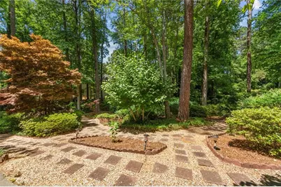 450 Baltimore Avenue SW, Lilburn, GA 30047 - Photo 29