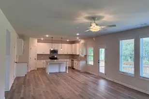 345 Rodeo Dr, Auburn, GA 30011 - Photo 9