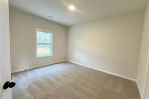345 Rodeo Dr, Auburn, GA 30011 - Photo 11