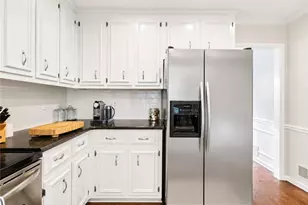 4648 Glenforest Dr NE, Roswell, GA 30075 - Photo 25
