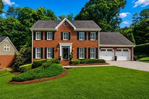 4648 Glenforest Dr NE, Roswell, GA 30075 - Photo 1
