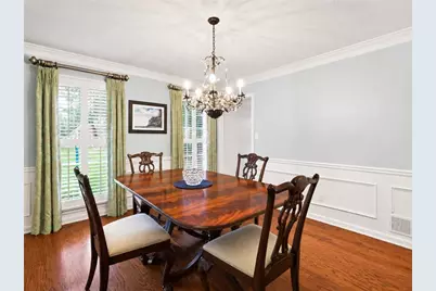 4648 Glenforest Drive NE, Roswell, GA 30075 - Photo 11