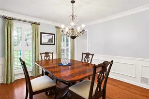 4648 Glenforest Dr NE, Roswell, GA 30075 - Photo 11
