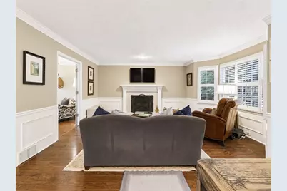 4648 Glenforest Drive NE, Roswell, GA 30075 - Photo 13
