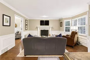 4648 Glenforest Dr NE, Roswell, GA 30075 - Photo 13