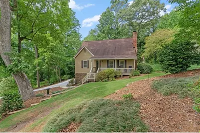 852 Wyntuck Drive NW, Kennesaw, GA 30152 - Photo 3