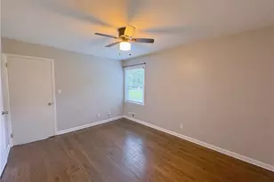 634 Currie Dr, Forest Park, GA 30297 - Photo 5