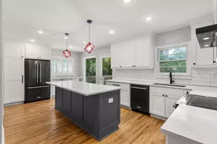 984 Lindridge Way, Atlanta, GA 30324 - Photo 9