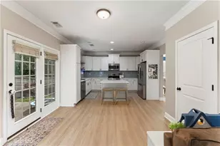 508 Crestmont Ln, Canton, GA 30114 - Photo 5