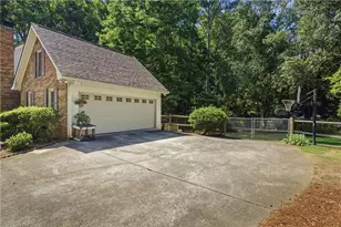 360 Huntington Ct SE, Conyers, GA 30094 - Photo 31