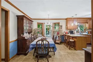 360 Huntington Ct SE, Conyers, GA 30094 - Photo 9