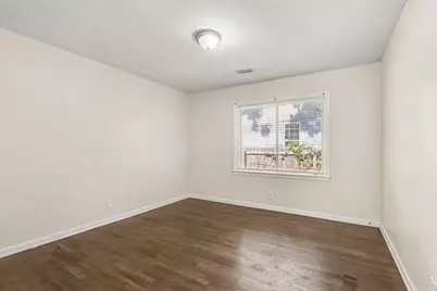 1099 Harwell Street NW, Atlanta, GA 30314 - Photo 21