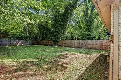 1099 Harwell Street NW, Atlanta, GA 30314 - Photo 31