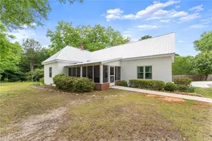 1519 New Hope Church Rd, Loganville, GA 30052 - Photo 1