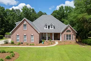 102 Seven Pines Ct, Perry, GA 31069 - Photo 1