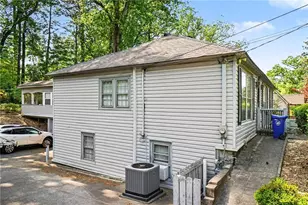 2088 E Roxboro Rd NE, Atlanta, GA 30324 - Photo 23