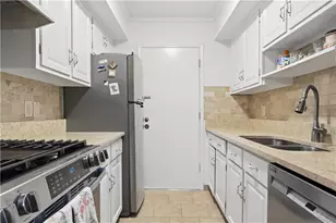 6851 Roswell Rd, Atlanta, GA 30328 - Photo 7