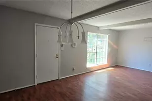 673 Garden Walk Dr, Stone Mountain, GA 30083 - Photo 9