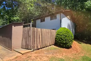 673 Garden Walk Dr, Stone Mountain, GA 30083 - Photo 5