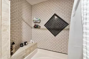 1725 Liberty Ln, Roswell, GA 30075 - Photo 25
