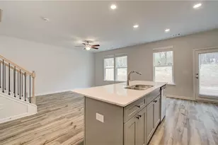 667 Treasure Dr, Stockbridge, GA 30281 - Photo 9